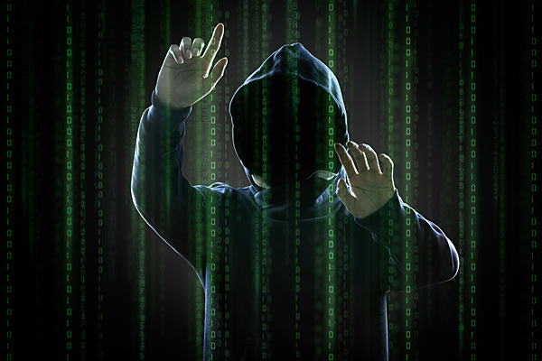 cybercriminal_237431281_600x400_90